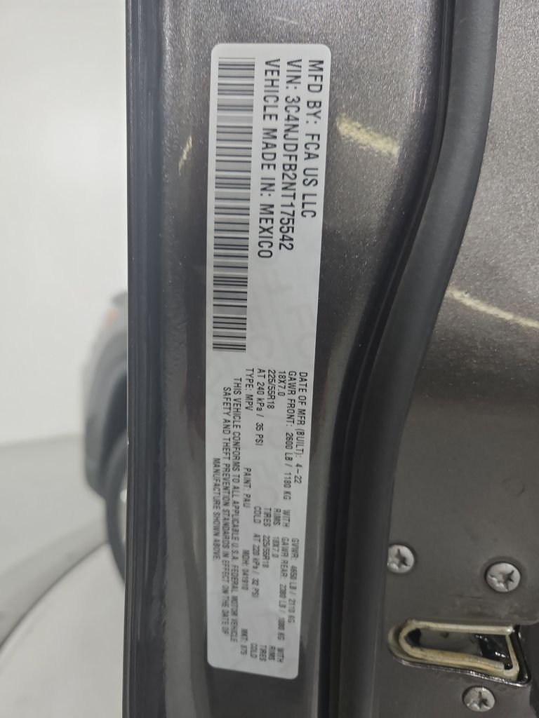 Used 2022 Gray Jeep Latitude Lux image 29