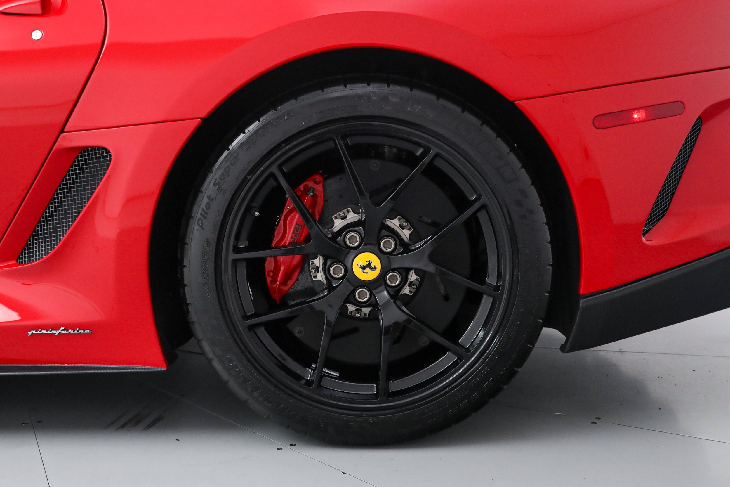 Used 2011 Red Ferrari  image 22