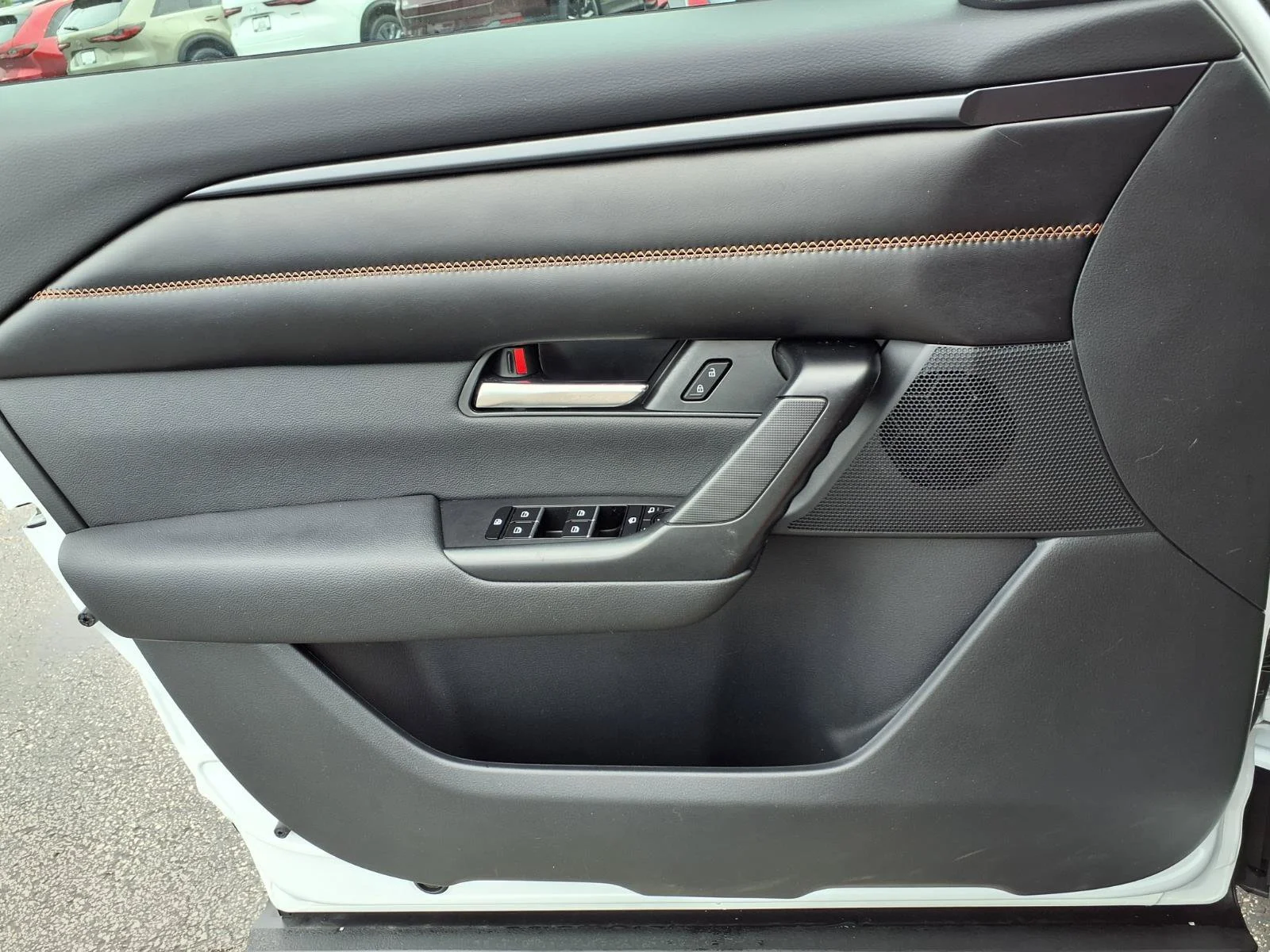 Used 2025 Wind Chill Pearl Mazda 2.5 S Premium Plus Package image 19