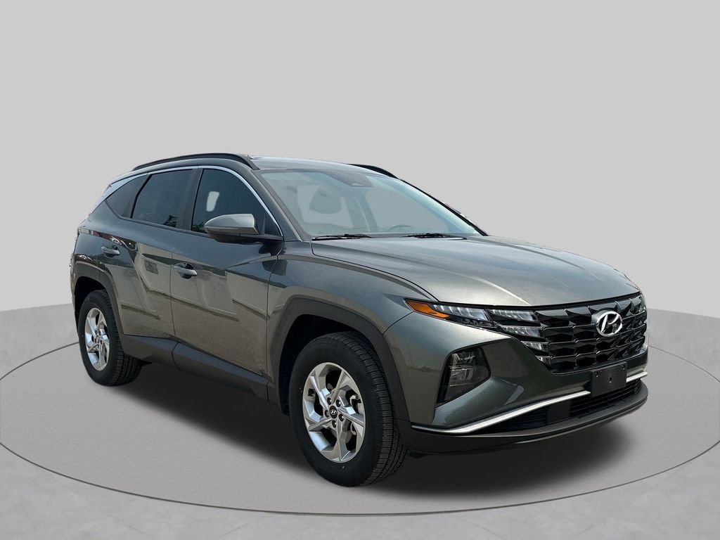 Used 2023 Amazon Gray Hyundai SEL image 37