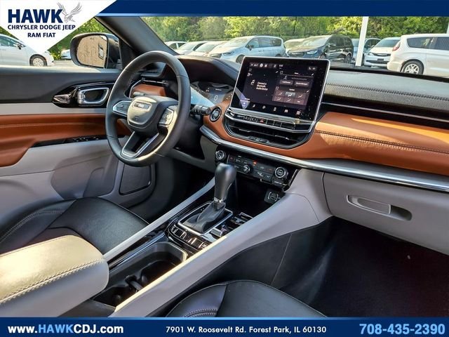 Used 2023 Black Jeep Limited image 28