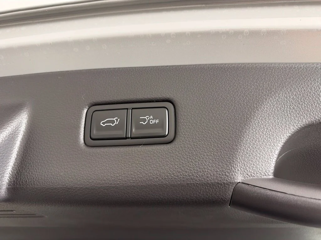 New 2027 Ceramic Silver Kia SX image 24