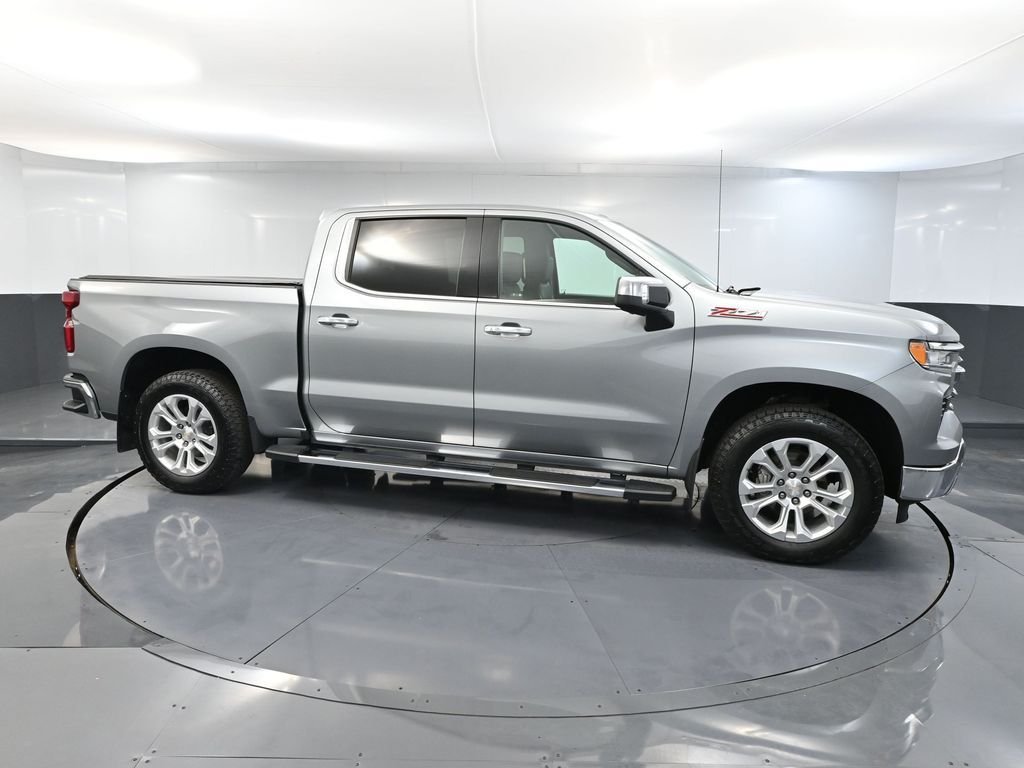 2024 Chevrolet Silverado 1500 LTZ Z71 photo 3