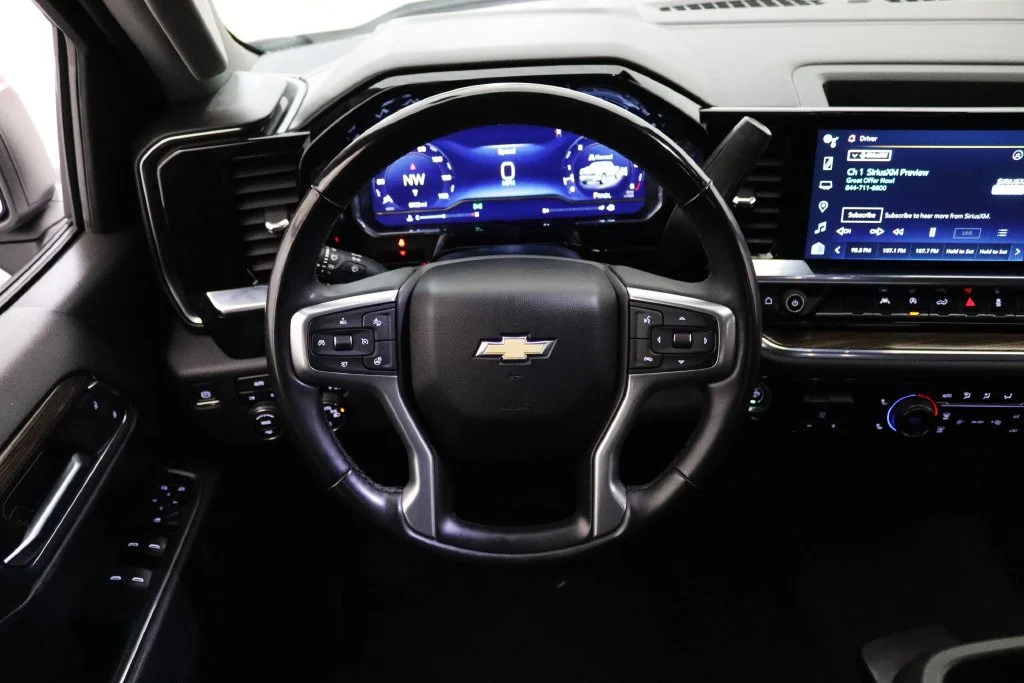 2023 Chevrolet Silverado 1500 LT - Photo 20