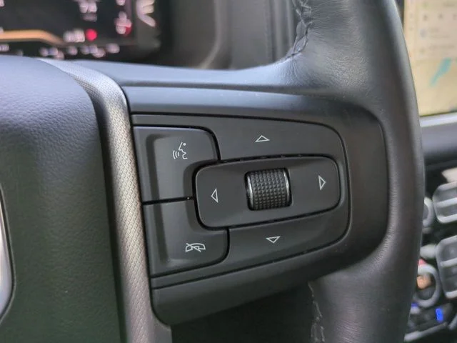 Used 2024 Onyx Black GMC Denali image 27