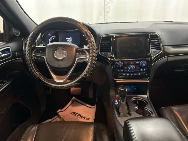 Used 2020 Red Jeep Limited X image 25
