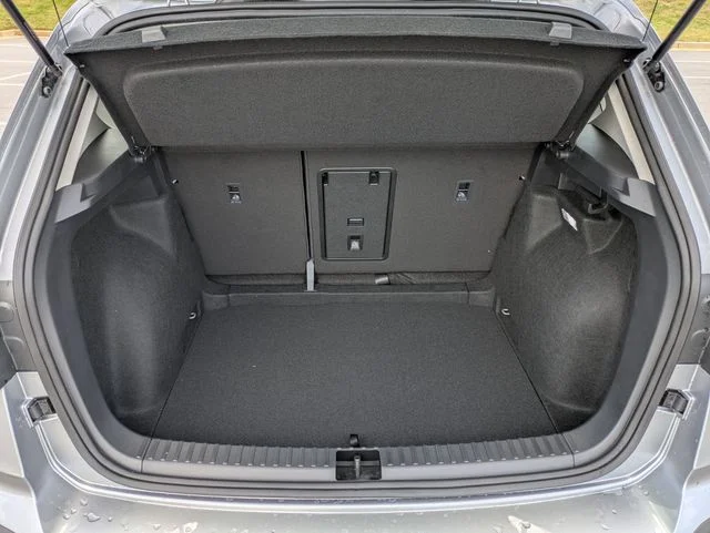 New 2026 Silver Volkswagen 1.5T SE image 13