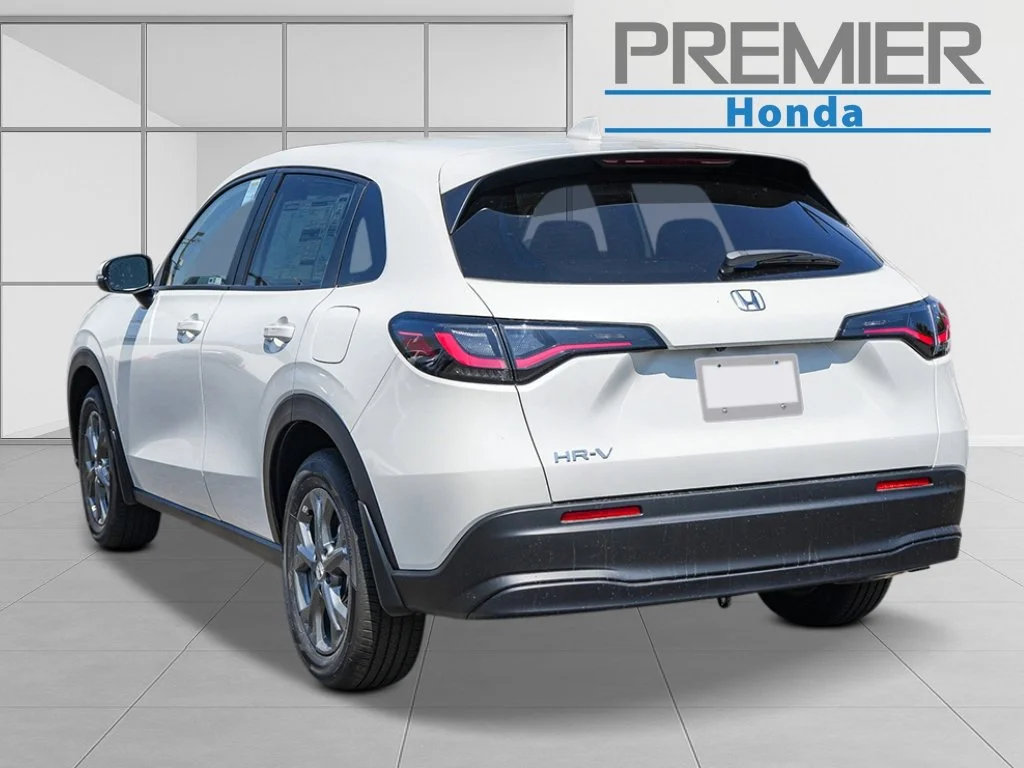 New 2027 White Honda LX image 2