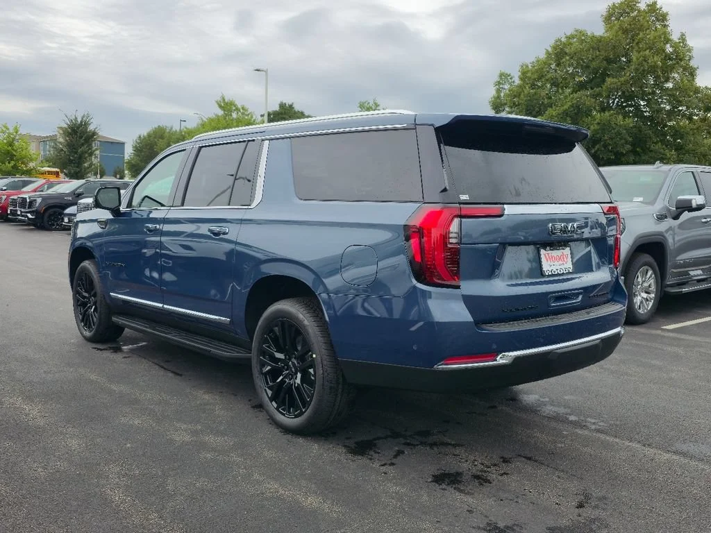 2026 GMC Yukon XL Elevation - Photo 7