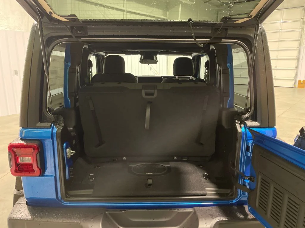 New 2026 Hydro Blue Pearl-Coat Exterior Paint Jeep Willys image 7