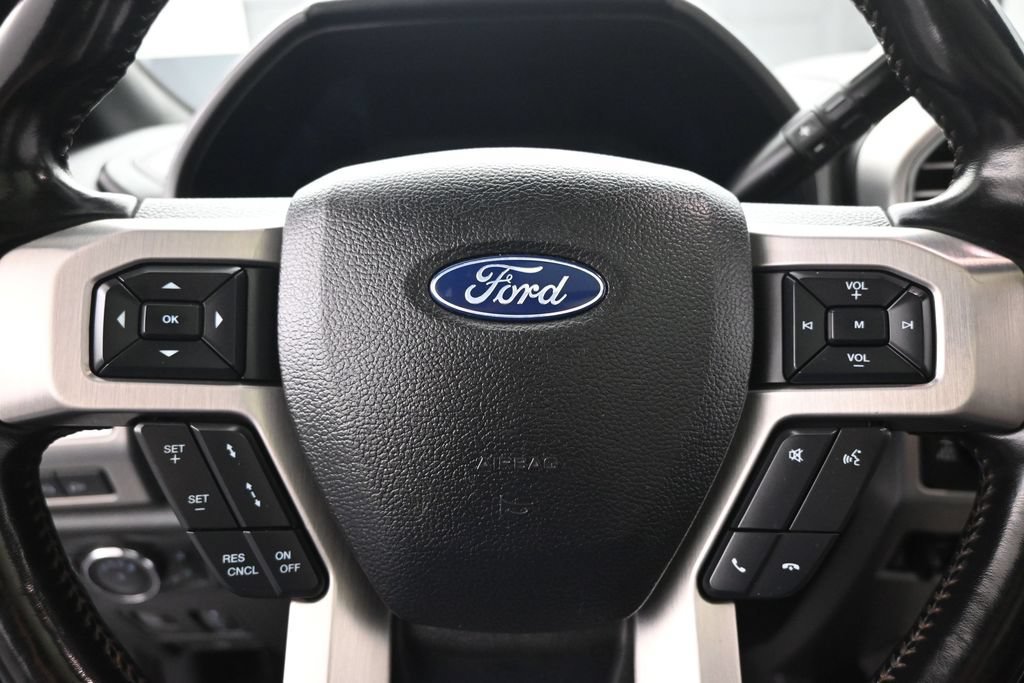 Used 2019 Black Ford Platinum image 11