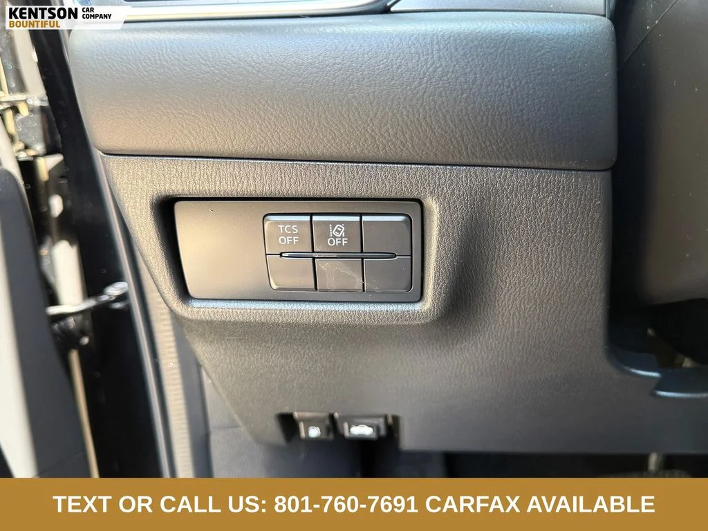 Used 2020 Black Mazda Touring image 18
