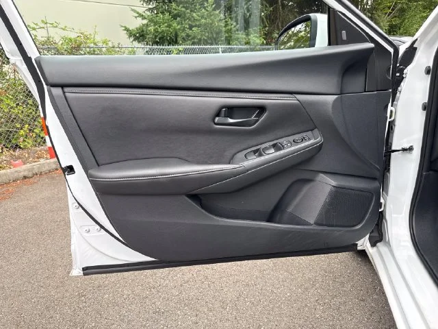 2025 Nissan Sentra S - Photo 17