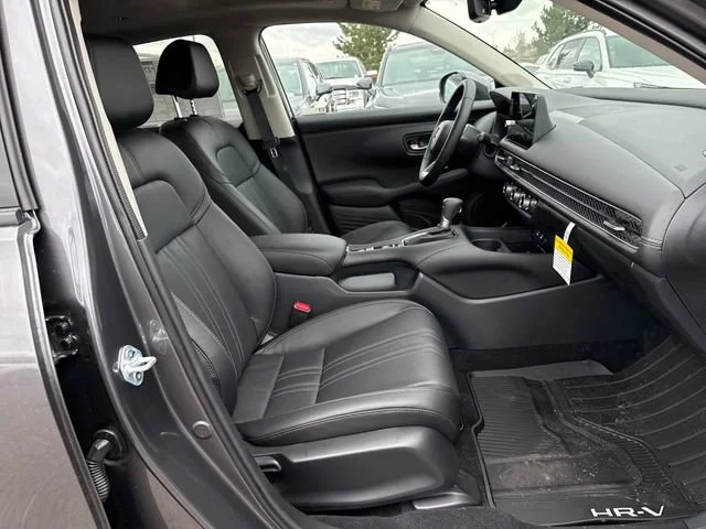 2026 Honda HR-V EX-L - Photo 9
