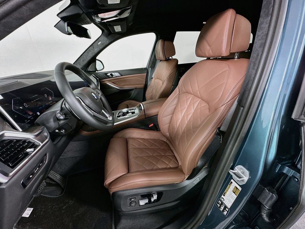New 2027 Blue Ridge Mountain Metallic BMW xDrive40i image 16