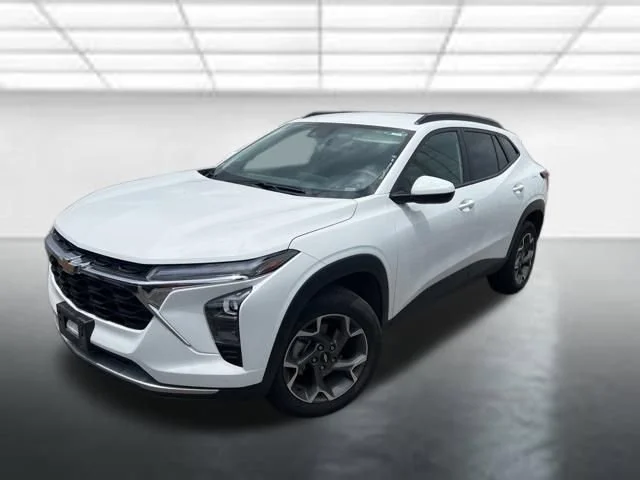 2025 Chevrolet Trax LT's photo