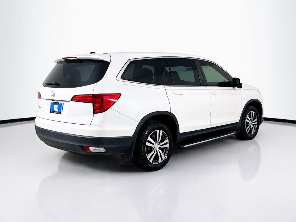 Certified Used 2017 White Diamond Pearl Honda EX image 7