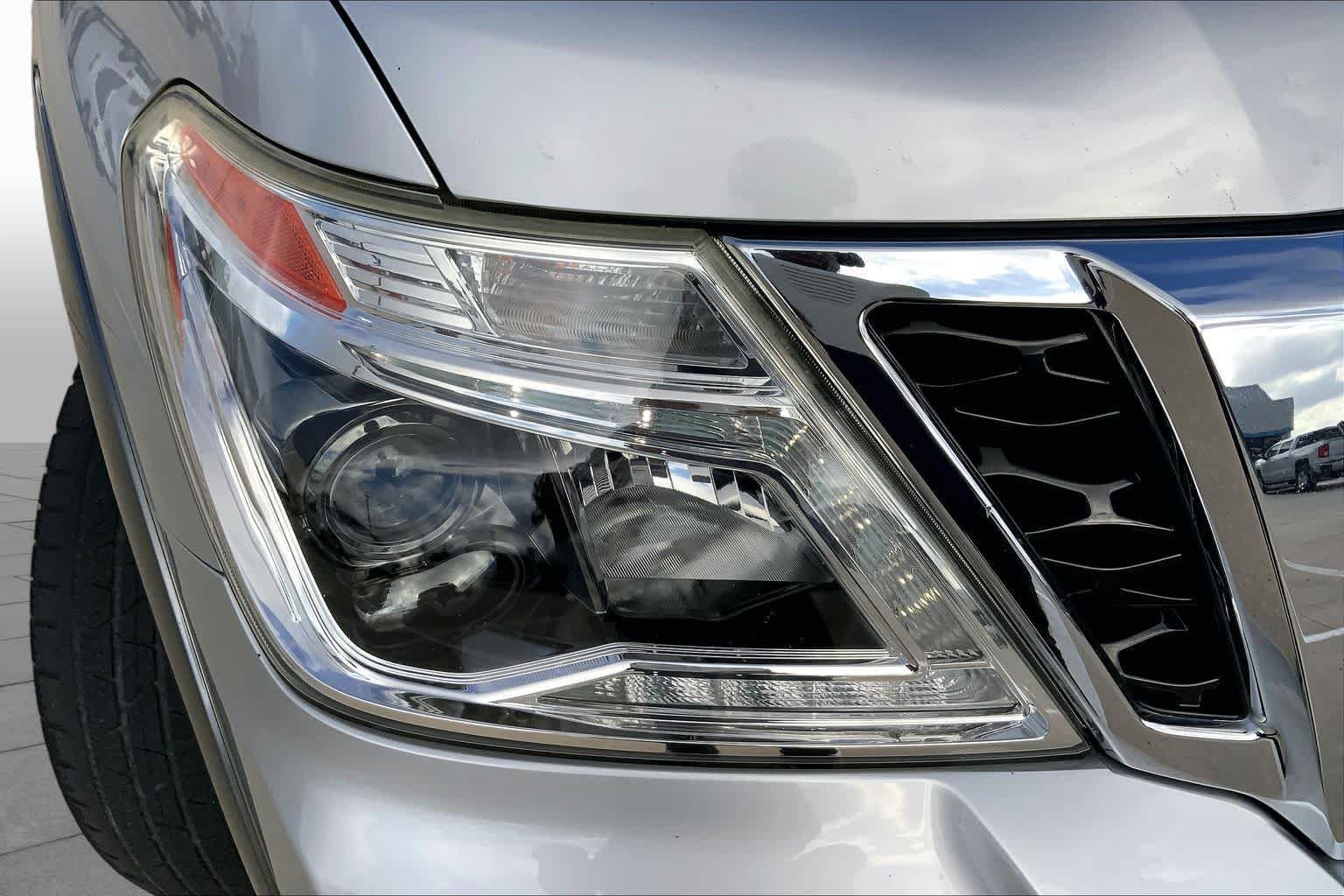 Used 2019 Brilliant Silver Metallic Nissan SV image 26