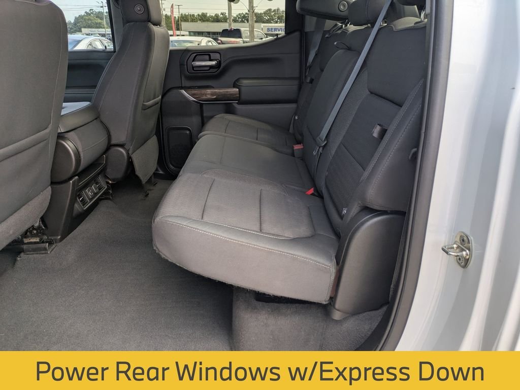 Used 2019 White GMC SLE image 22