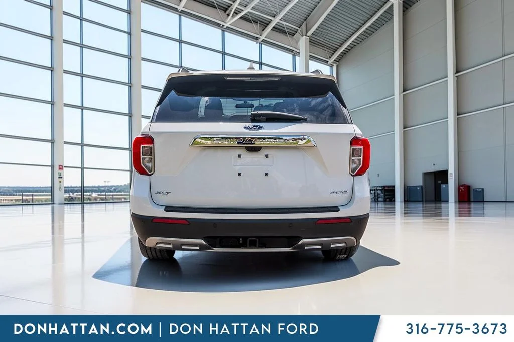 Used 2023 White Ford XLT image 31