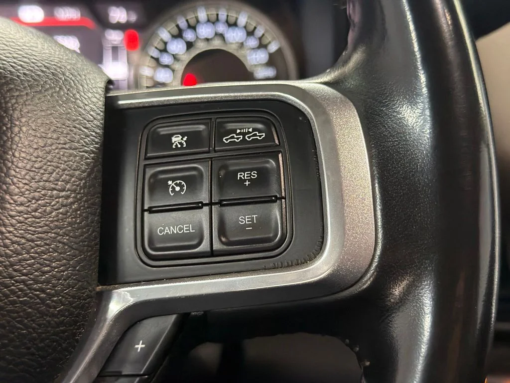 Used 2022 Bright White Clearcoat Ram Laramie image 19
