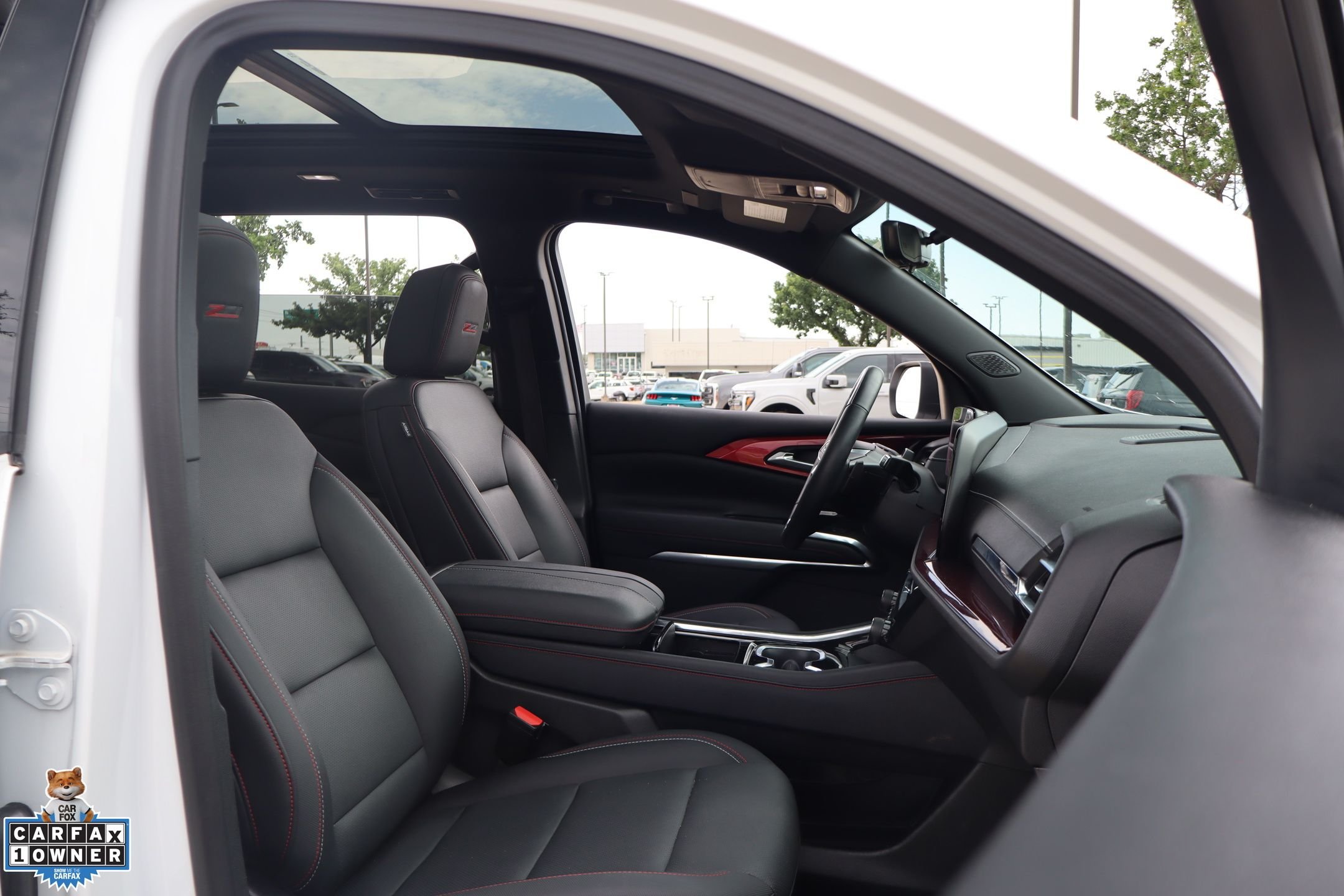 Used 2024 White Chevrolet Z71 image 32