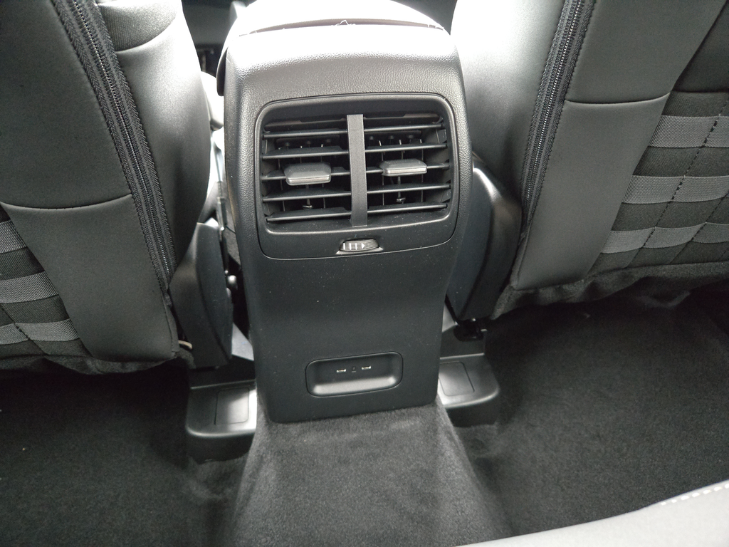 New 2026 Azure Gray Metallic Tri-Coat Ford Big Bend® image 11