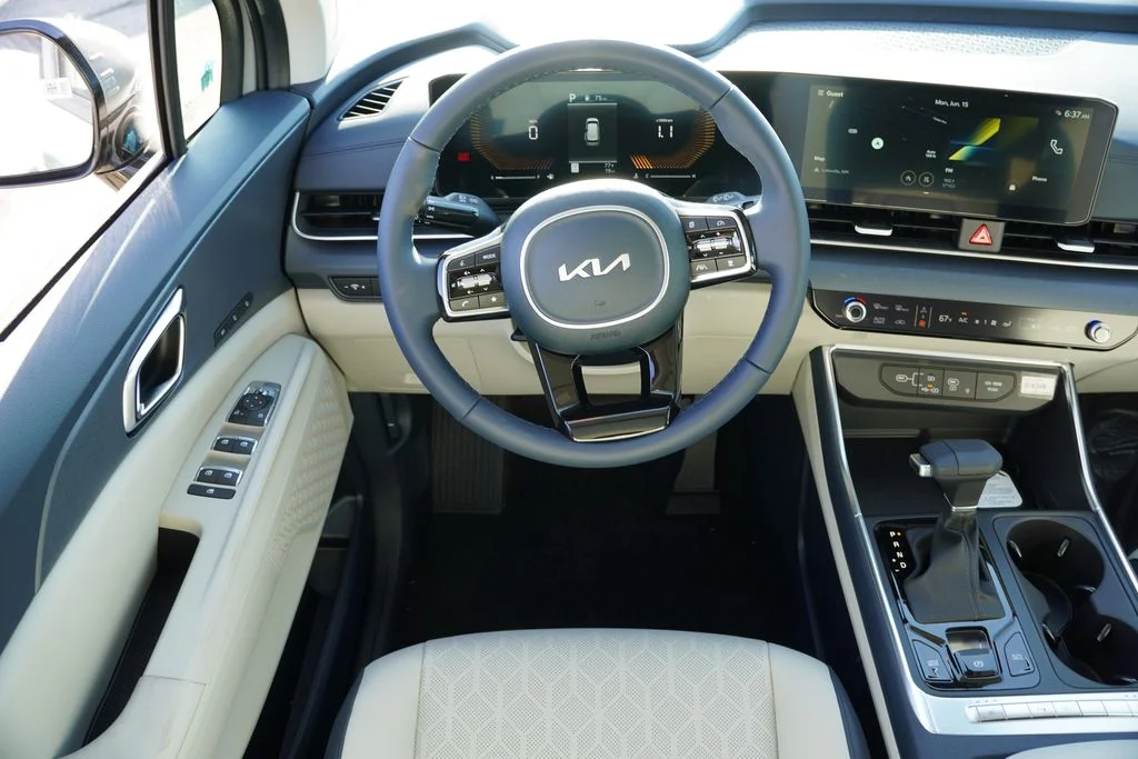 New 2026 Ceramic Silver Kia EX image 14