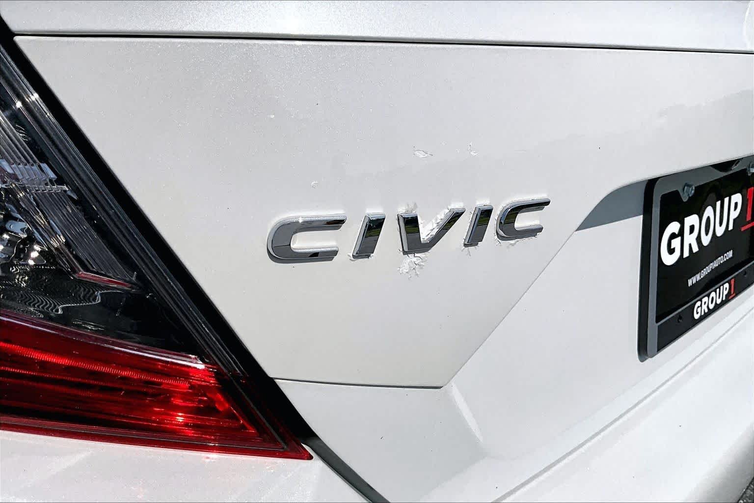 Used 2019 Platinum White Pearl Honda Sport image 30