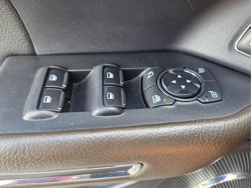 Used 2020 White Metallic FORD KING RANCH 4X2 image 26
