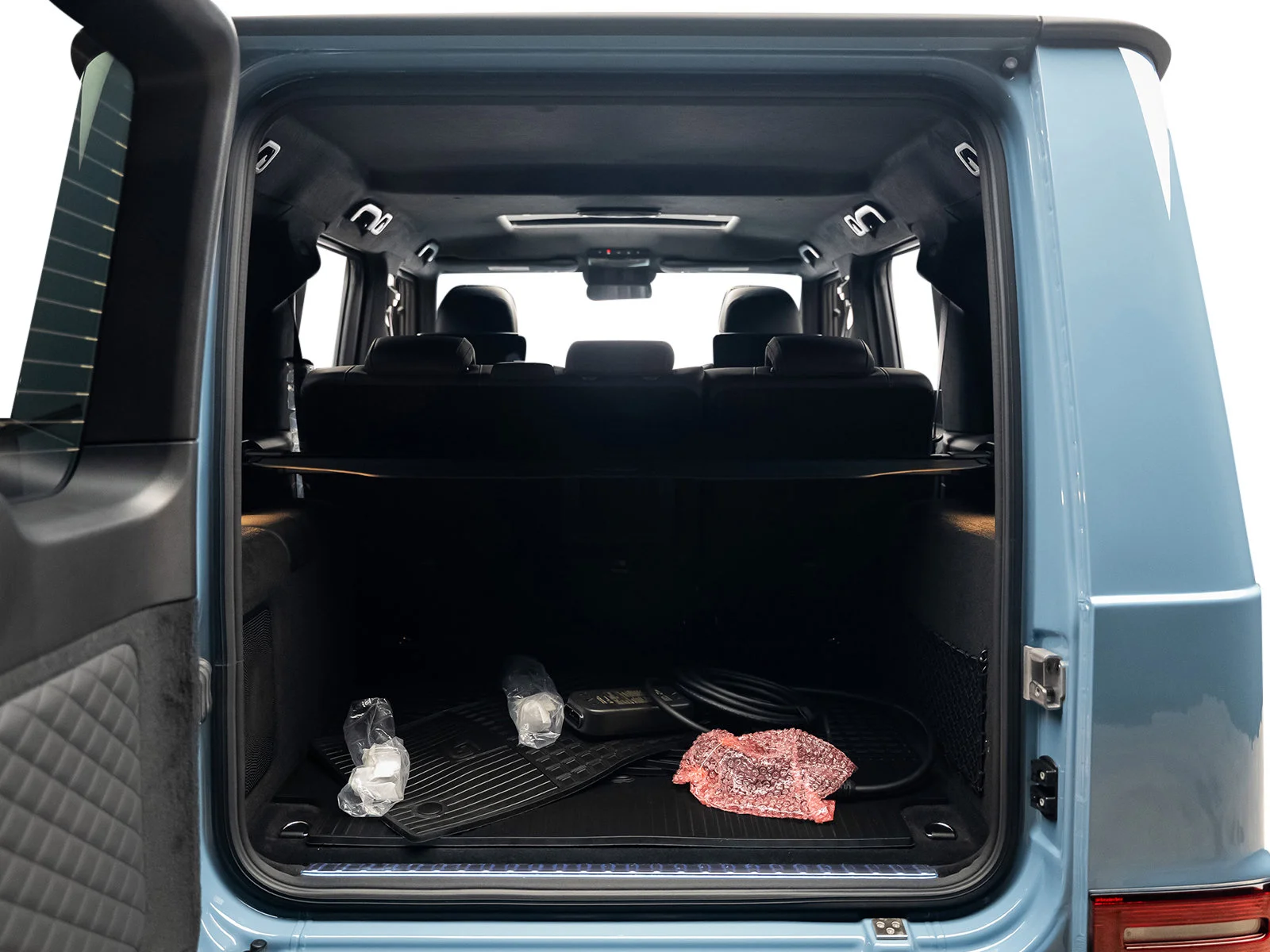 Used 2025  Mercedes-Benz G 580 image 56