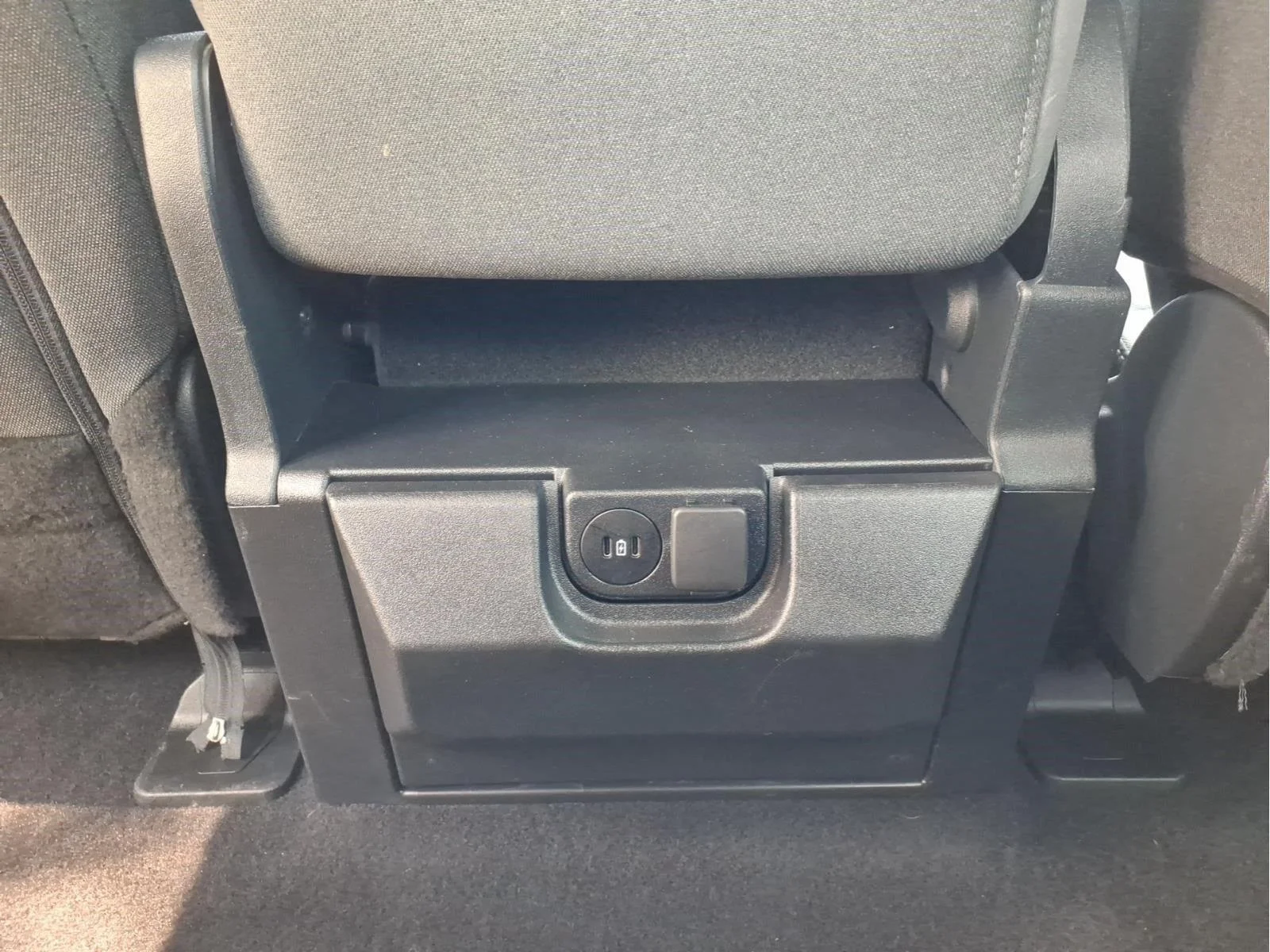 Used 2025  Ford XLT image 11