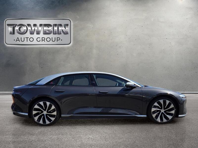 Used 2022  Lucid Grand Touring image 5