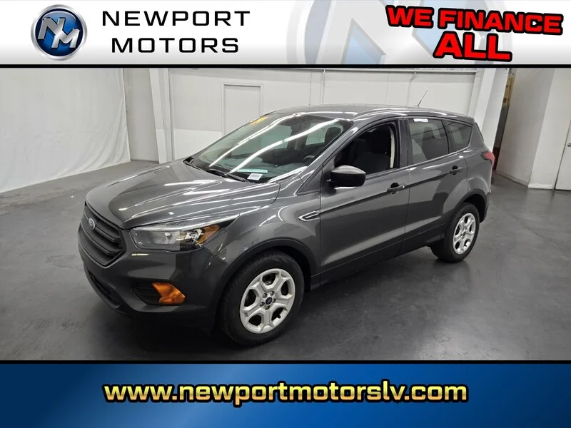 2019 Ford Escape S's photo
