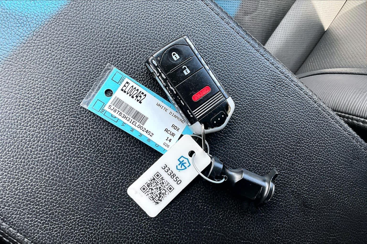 Used 2014 Forged Silver Metallic Acura  image 15
