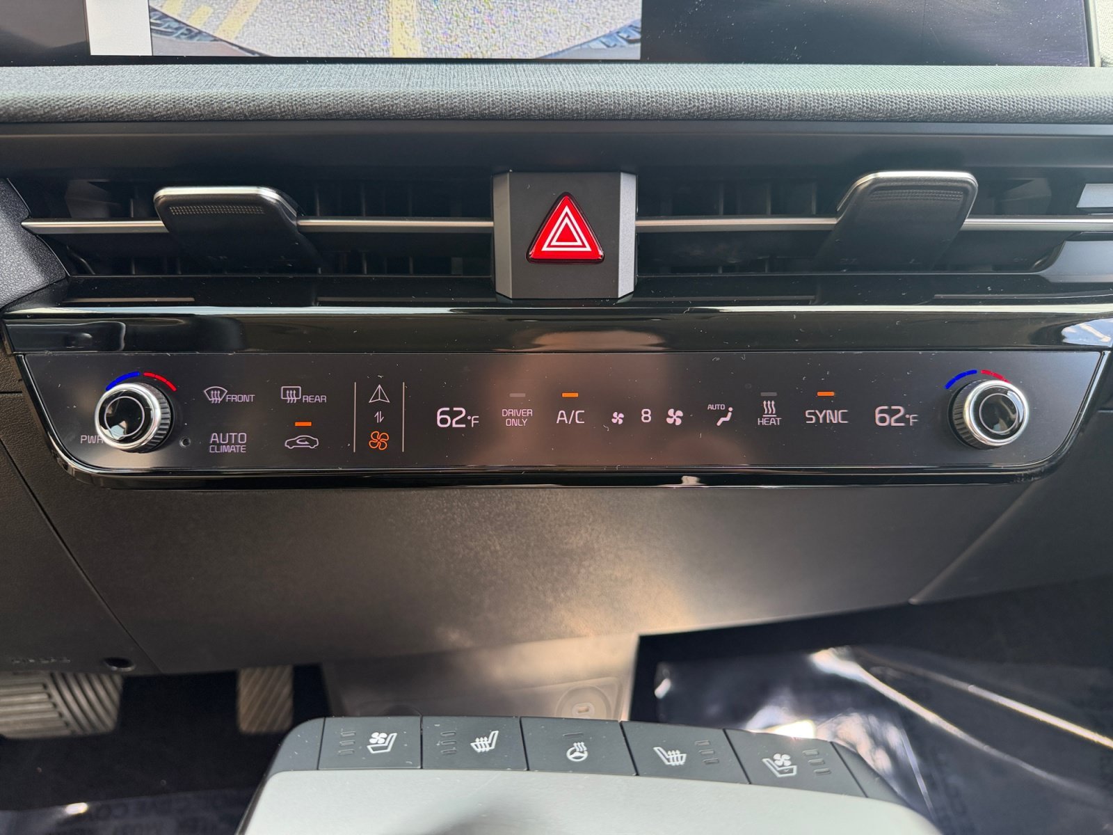 Used 2023 Glacier Kia Wind image 21