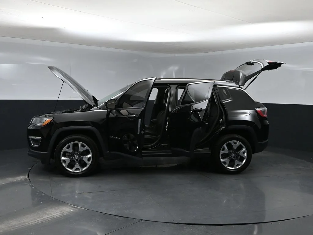 Used 2020 Black Jeep Limited image 43