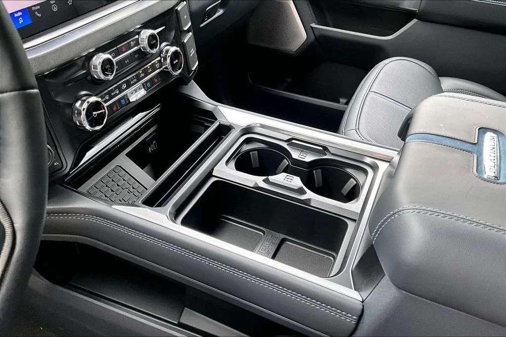 New 2026 Agate Black Metallic Ford F-450® Platinum® image 8