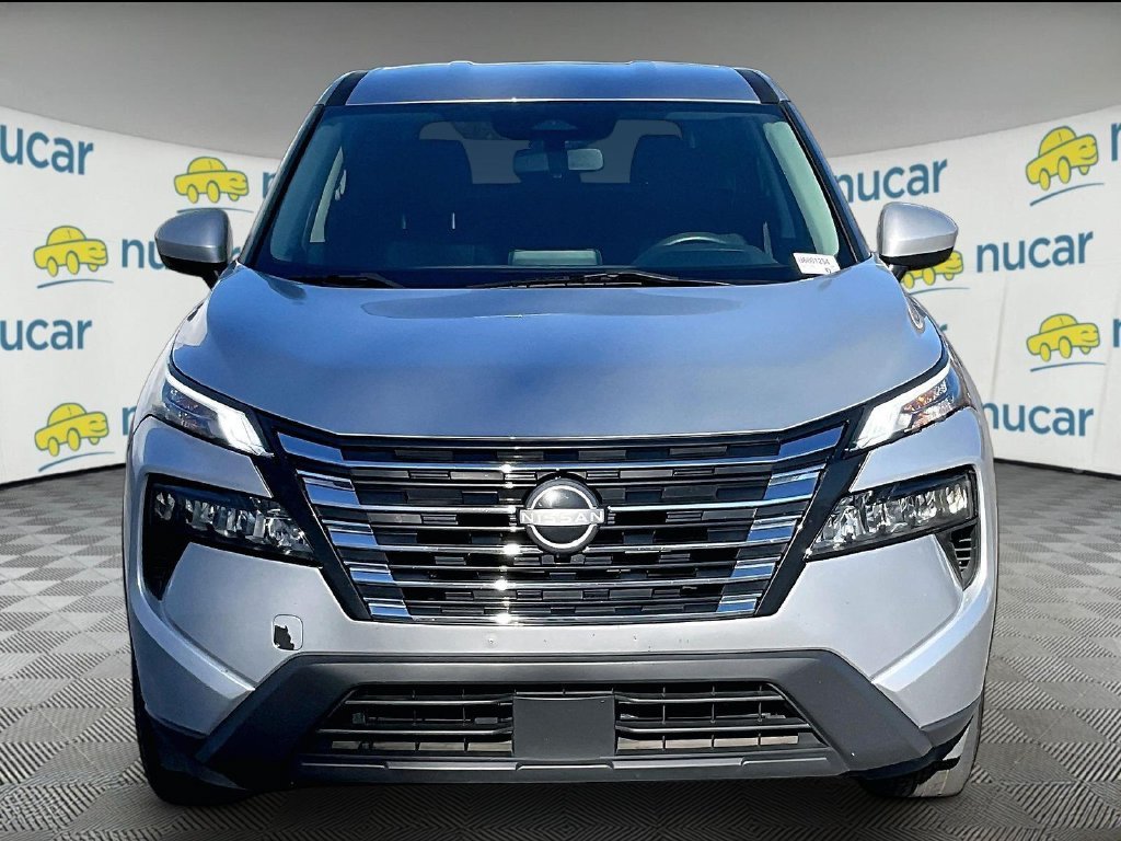 Used 2024 Brilliant Silver Metallic Nissan SV image 2