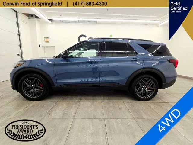 Used 2025 Vapor Blue Ford ST image 2