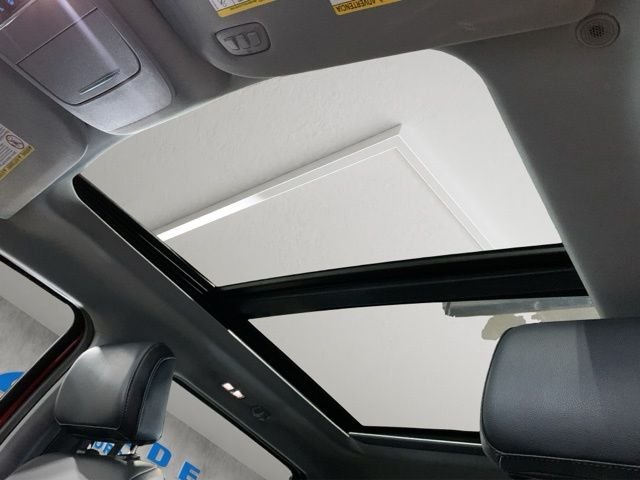 Used 2025 Red Ford Platinum image 13
