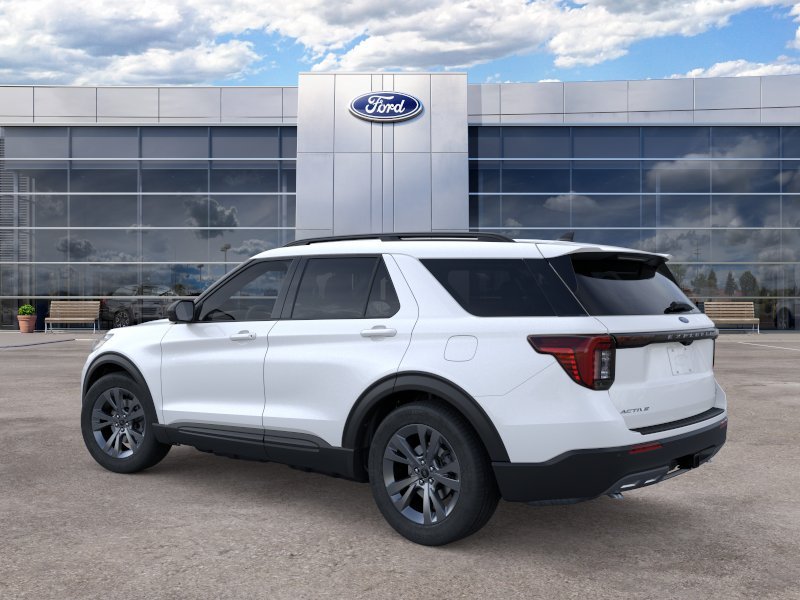 2026 Ford Explorer Active - Photo 17