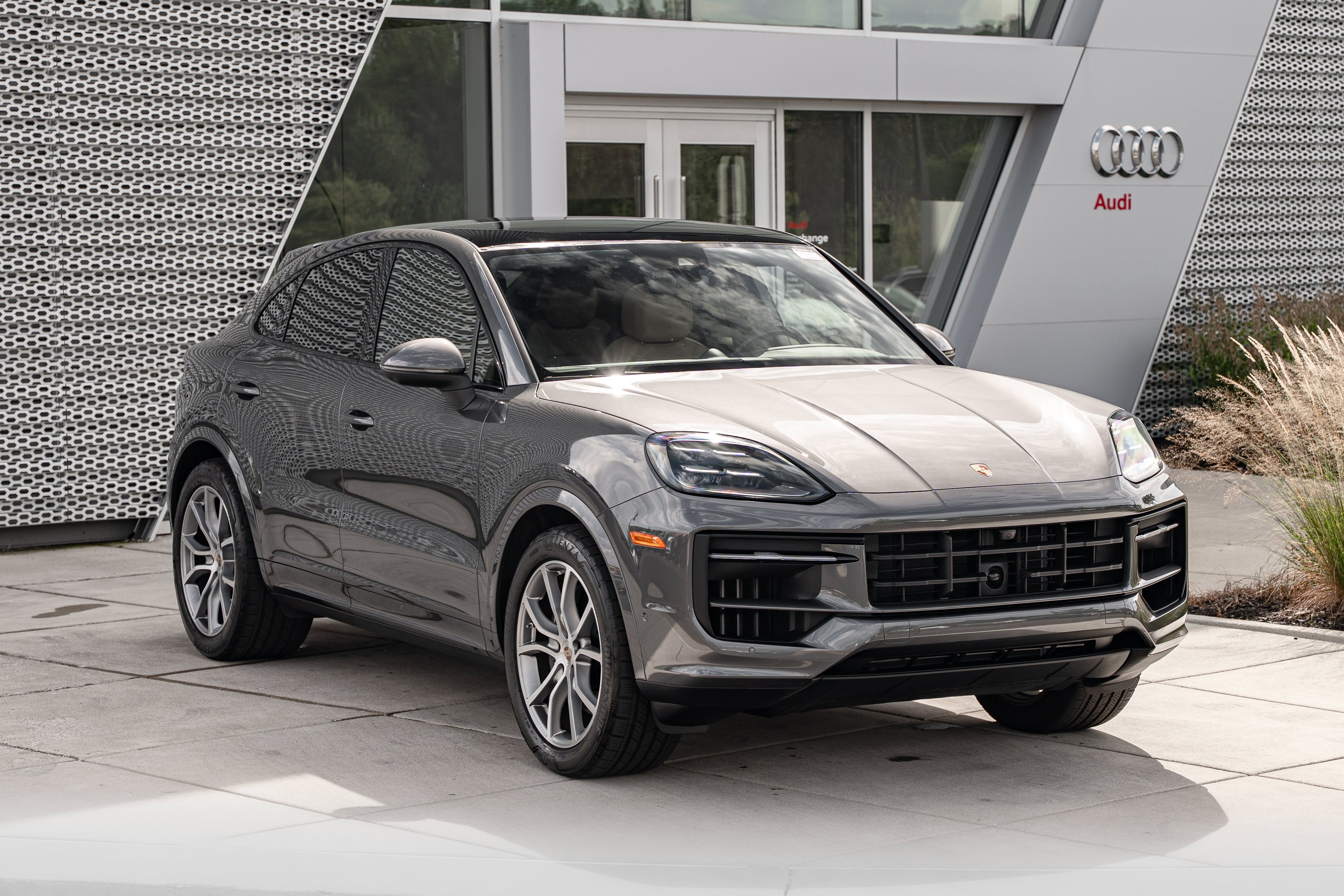 Used 2025 Arctic Gray Porsche Base image 2
