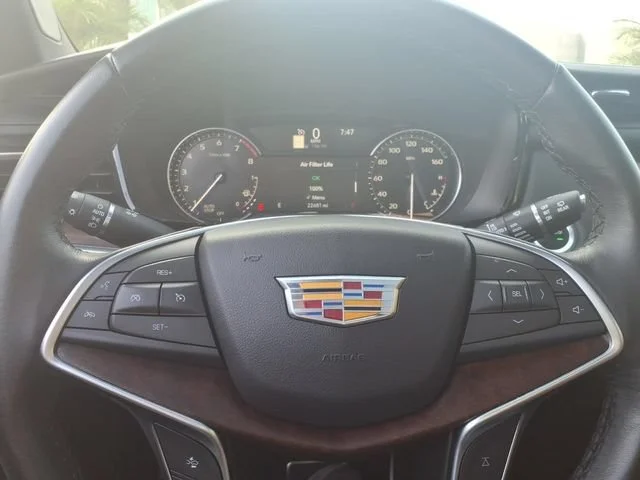 Certified Used 2024 Crystal White Tricoat Cadillac Premium Luxury image 17