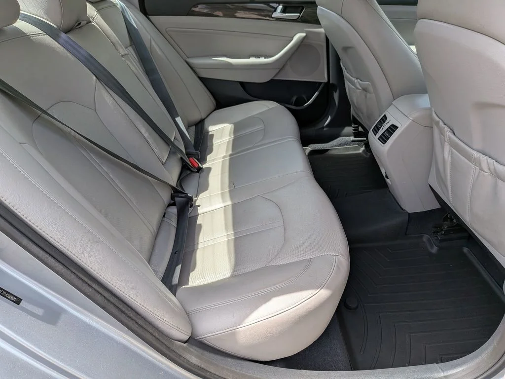 Used 2015 Gray Hyundai Limited image 27