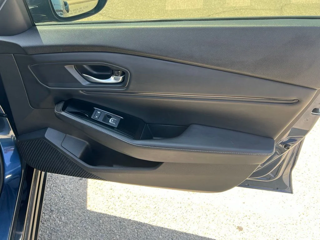 Used 2023  Honda Touring image 25