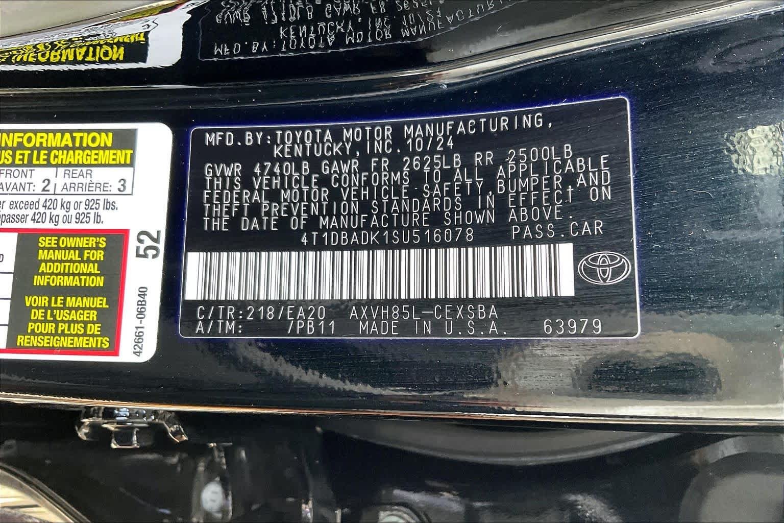 Used 2025 Midnight Black Metallic Toyota SE image 37