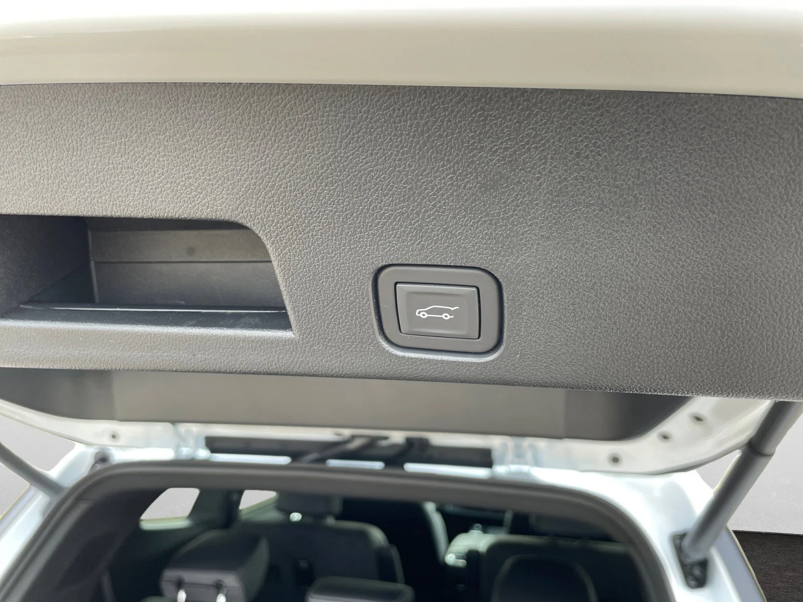 New 2026 Summit White Buick Sport Touring AWD image 11