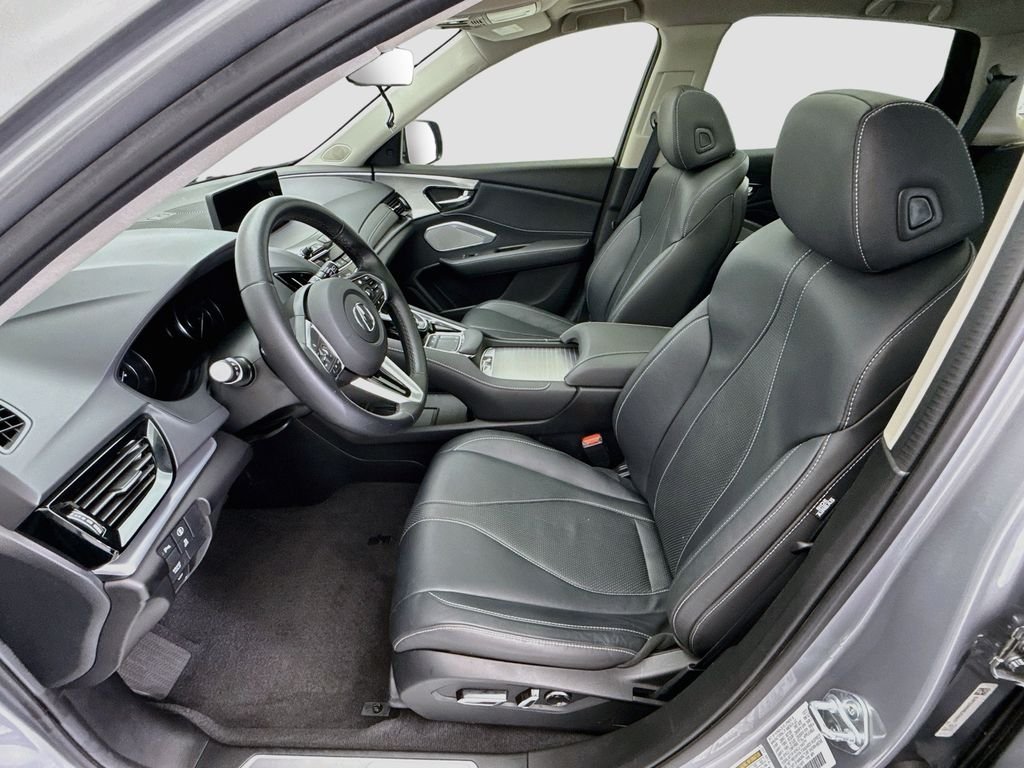 Used 2024 Lunar Silver Metallic Acura Technology Package image 18