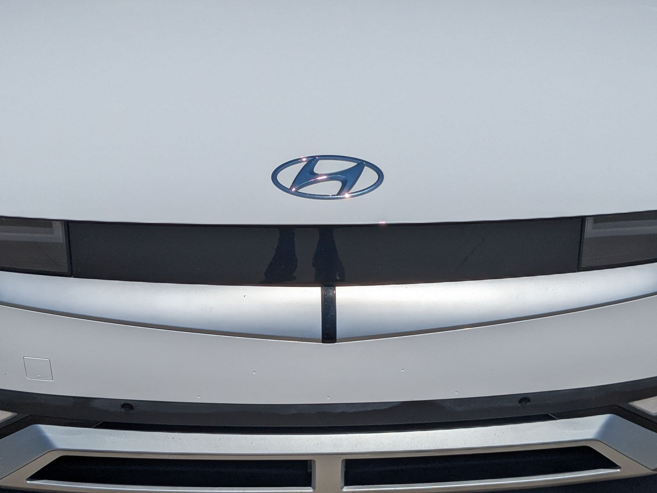 Certified Used 2023 White Hyundai SEL image 9